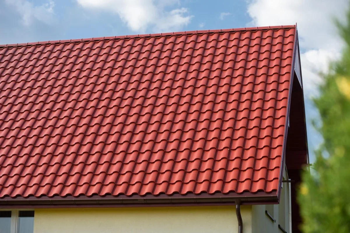 Tôle imitation tuile Centro Rouge mat