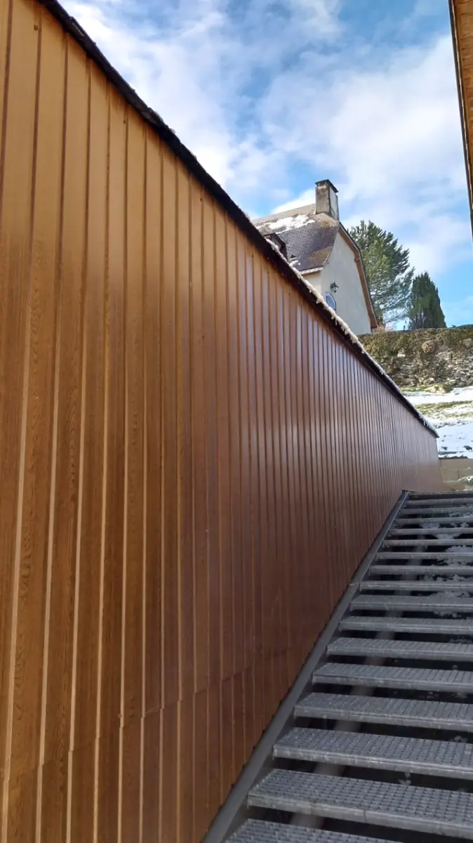 Tôle de Bardage Vario Chêne Doré 3D